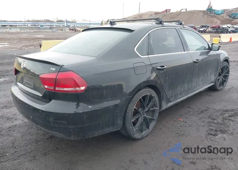 2015 Volkswagen Passat 1.8T Limited Edition from USA, damaged, VIN 1VWAT7A36FC093074